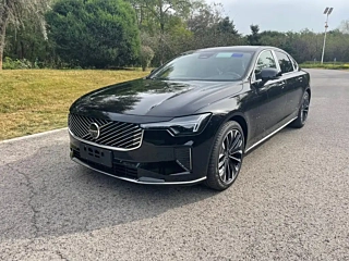 Заказать VOLVO S90