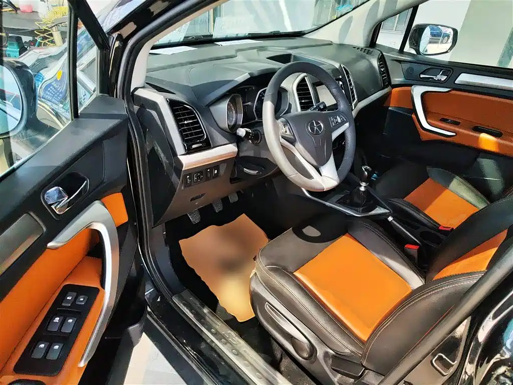 JAC REFINE S3 2014