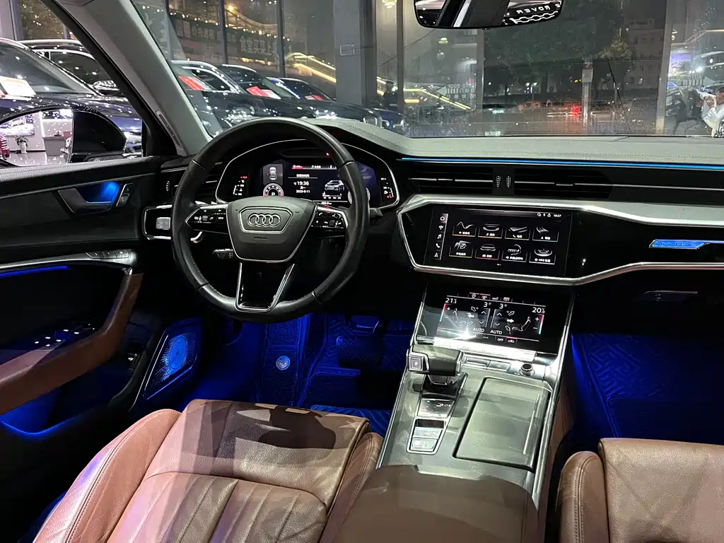 AUDI A6L 2020