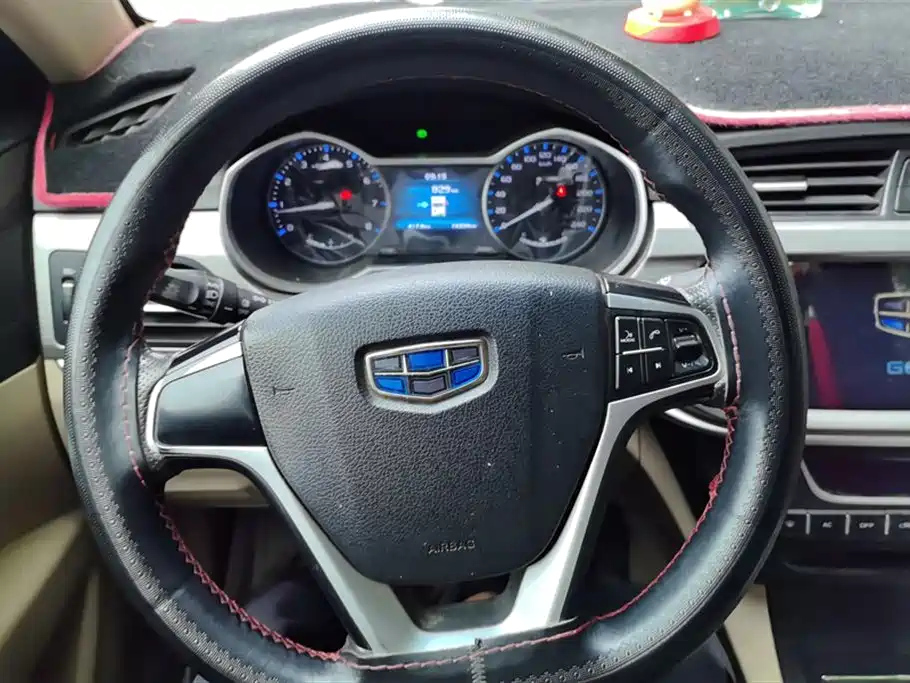 GEELY AUTO EMGRAND 2016