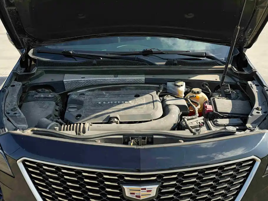 CADILLAC XT4 2019