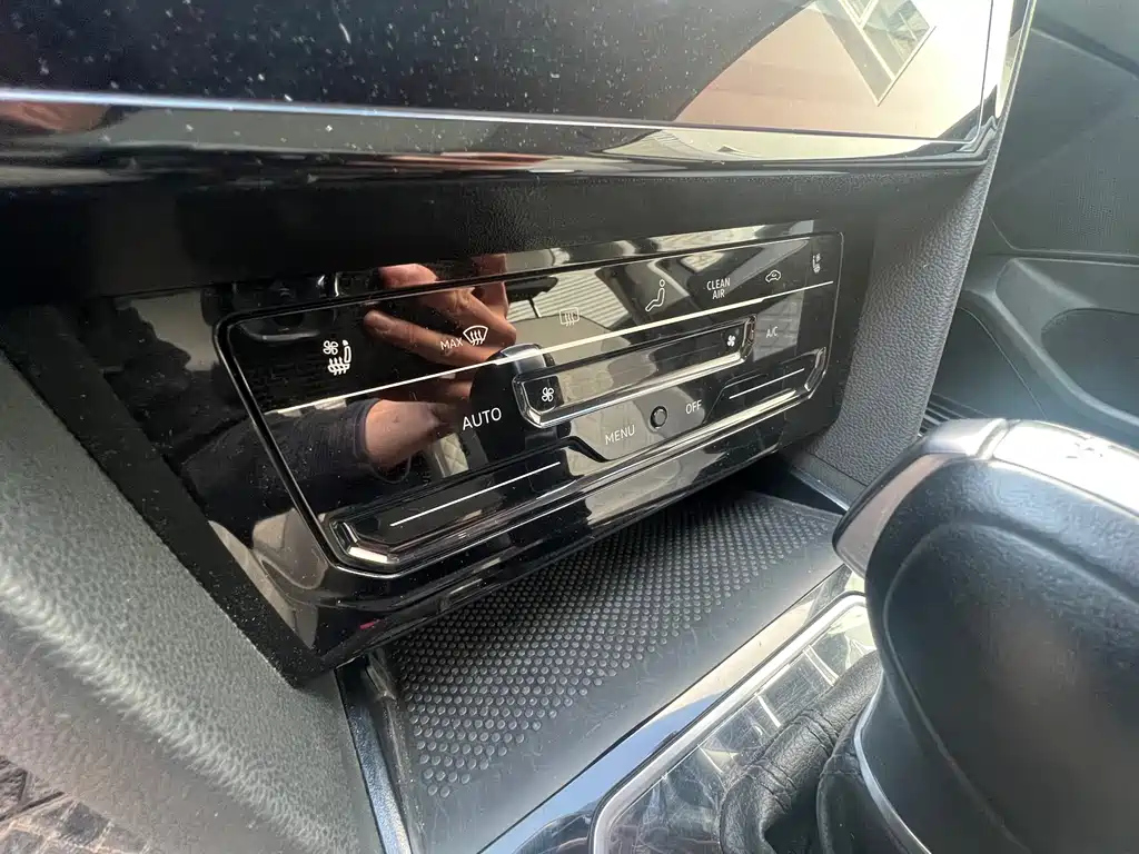 VOLKSWAGEN MAGOTAN 2022