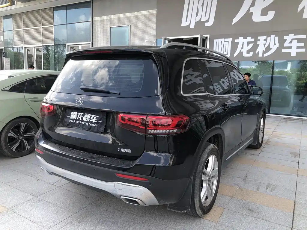 MERCEDES BENZ GLB 2022