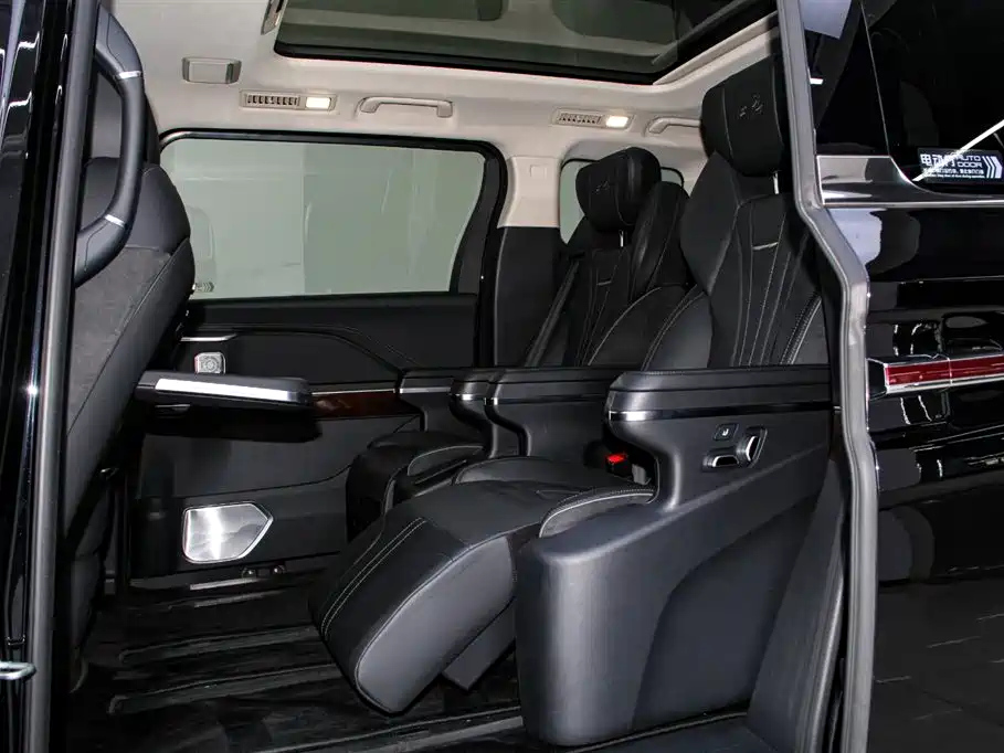 HONGQI HQ9 2023