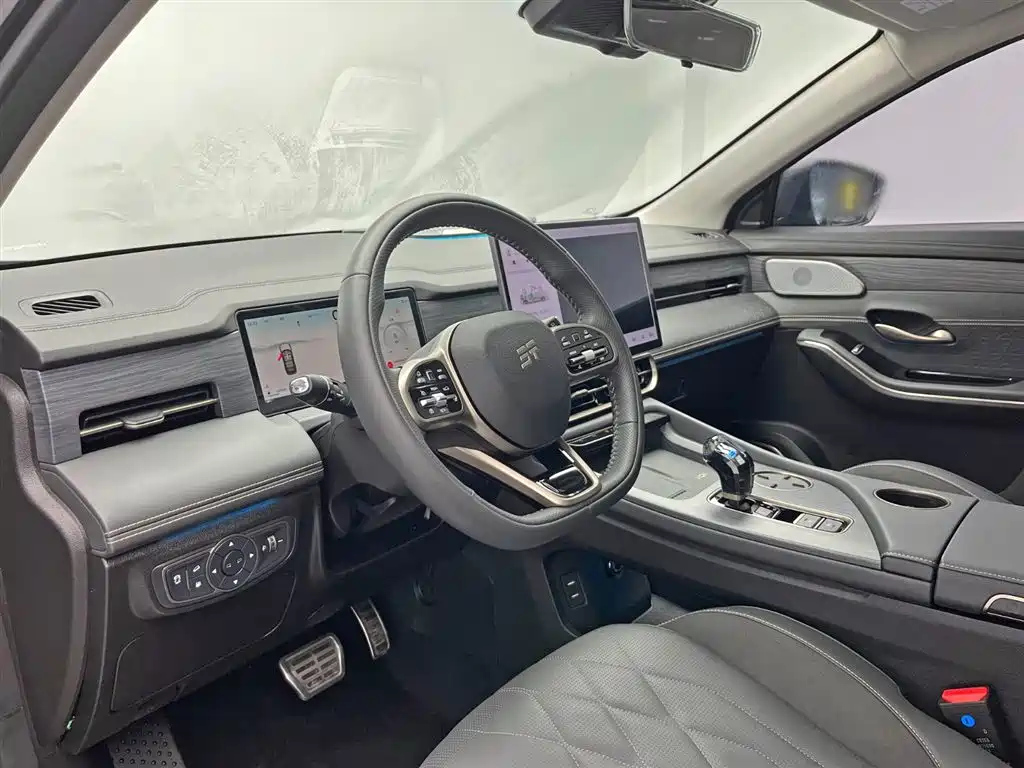 JETOUR SHANHAI L9 2025