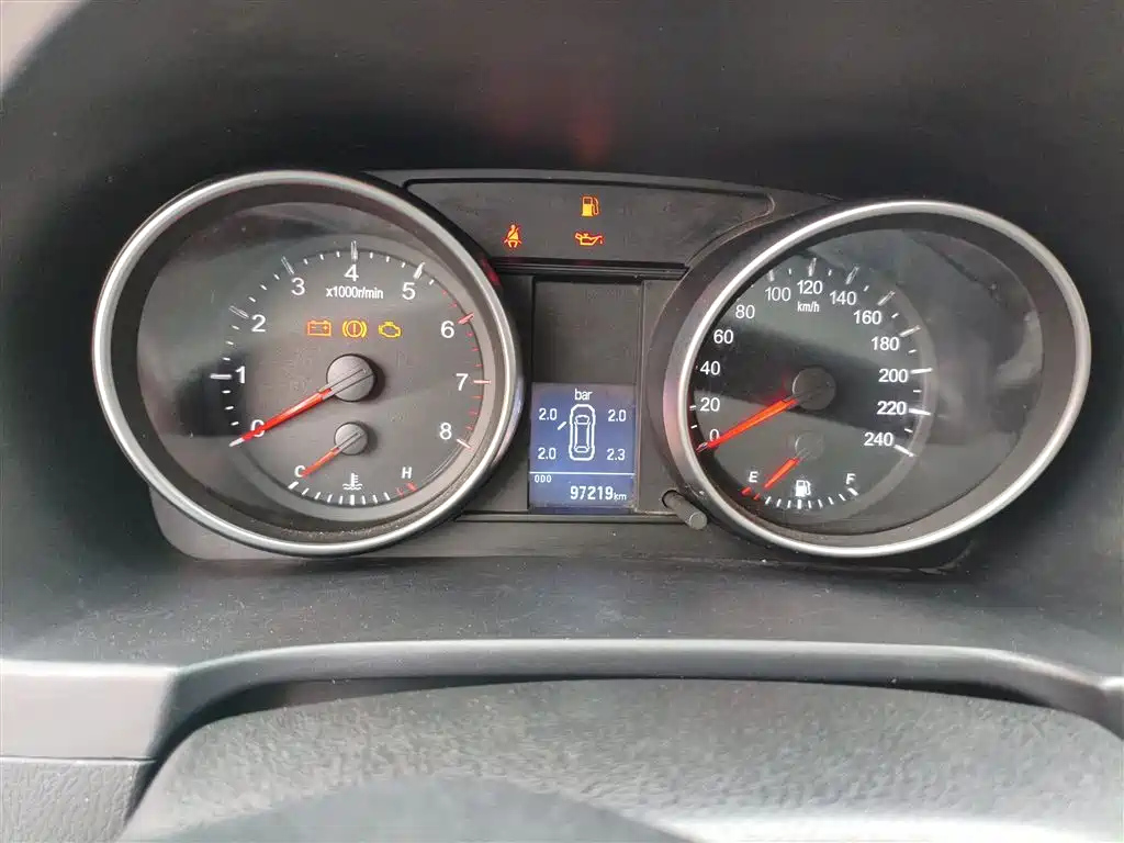 HAVAL H6 2015