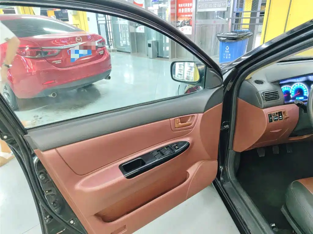 BYD F3 2012