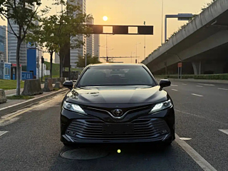 TOYOTA CAMRY 2018