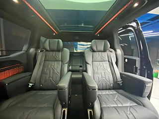 ZEEKR 009  2024 YEAR  SEATS  EDITION 108KWH 2024