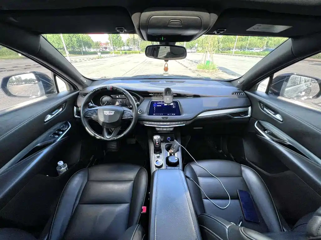 CADILLAC XT4 2019
