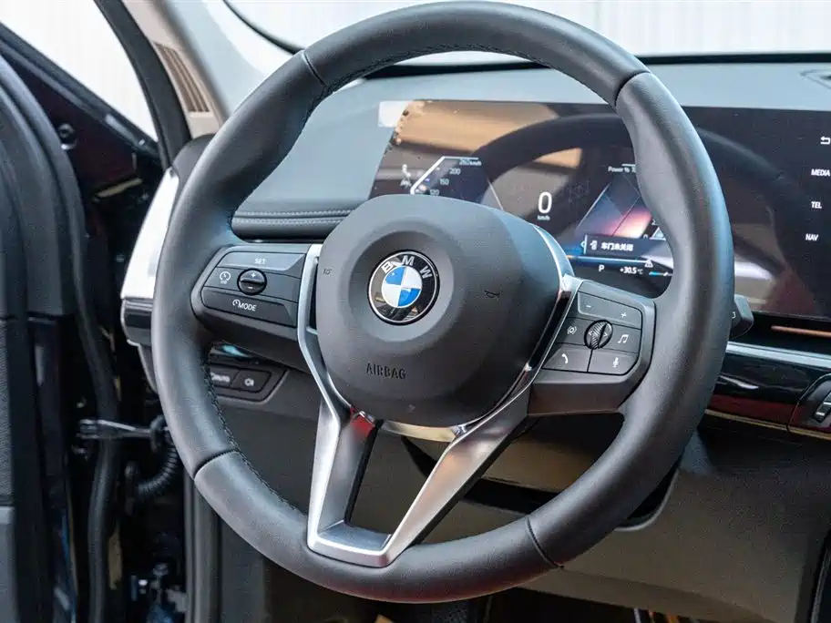 BMW X1 2025