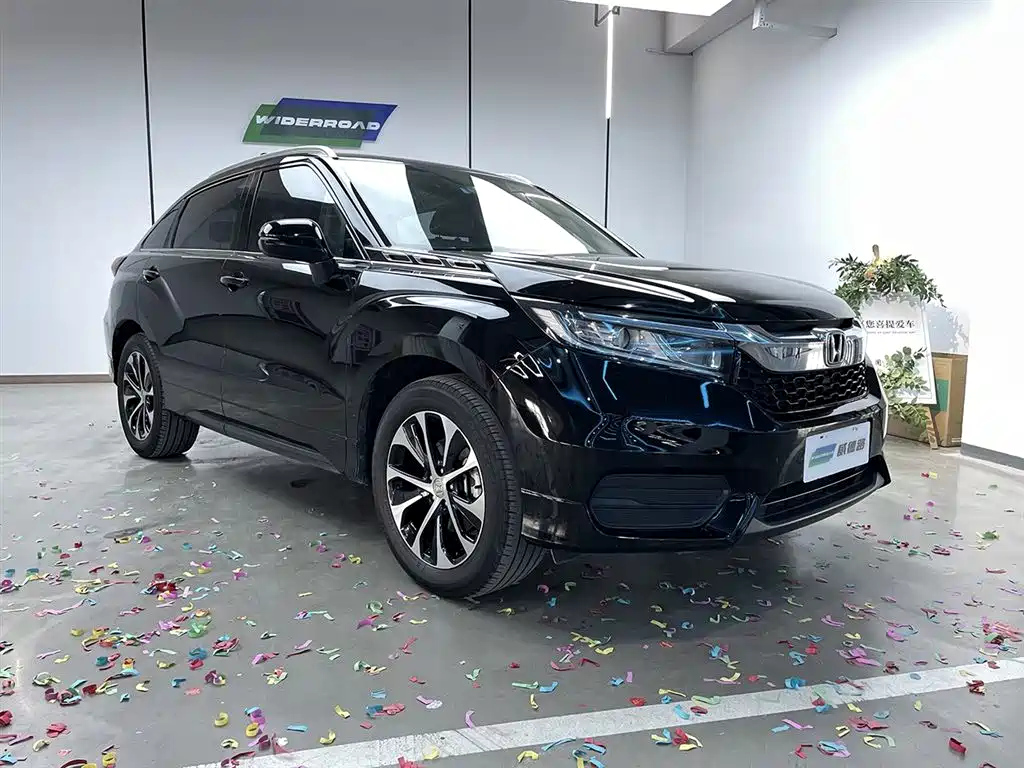 HONDA AVANCIER 2017