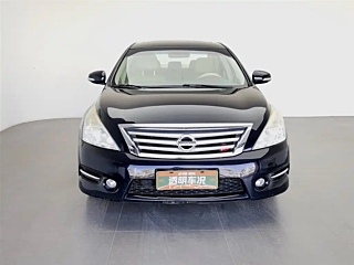 NISSAN TEANA 2011