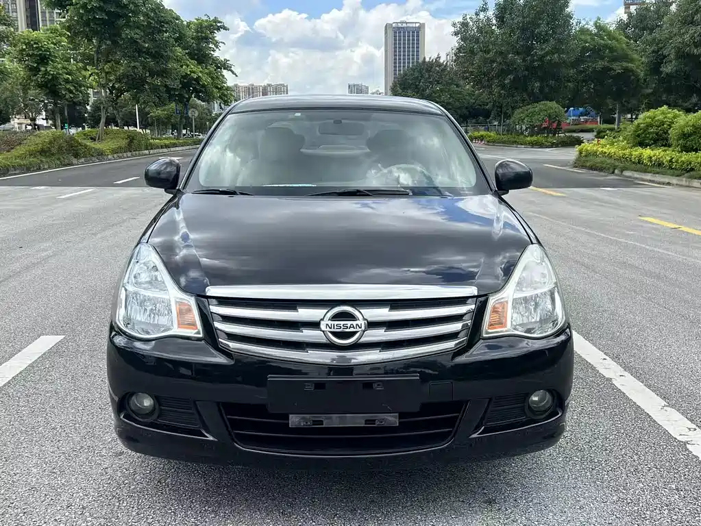 NISSAN SYLPHY 2018