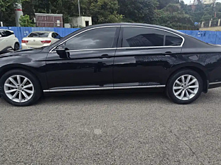 VOLKSWAGEN MAGOTAN 2019