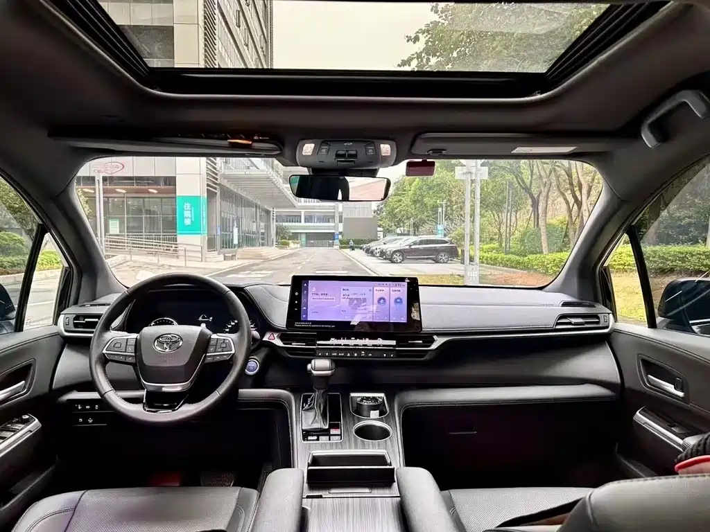 TOYOTA SIENNA SIENNA 2023