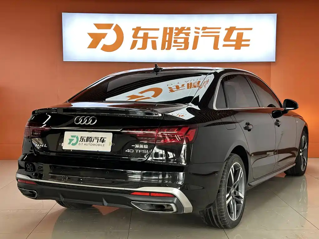 AUDI A4L 2021