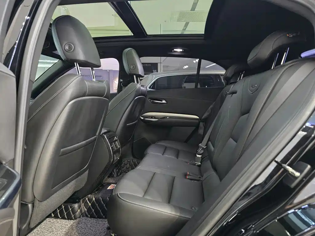 CADILLAC XT4 2018