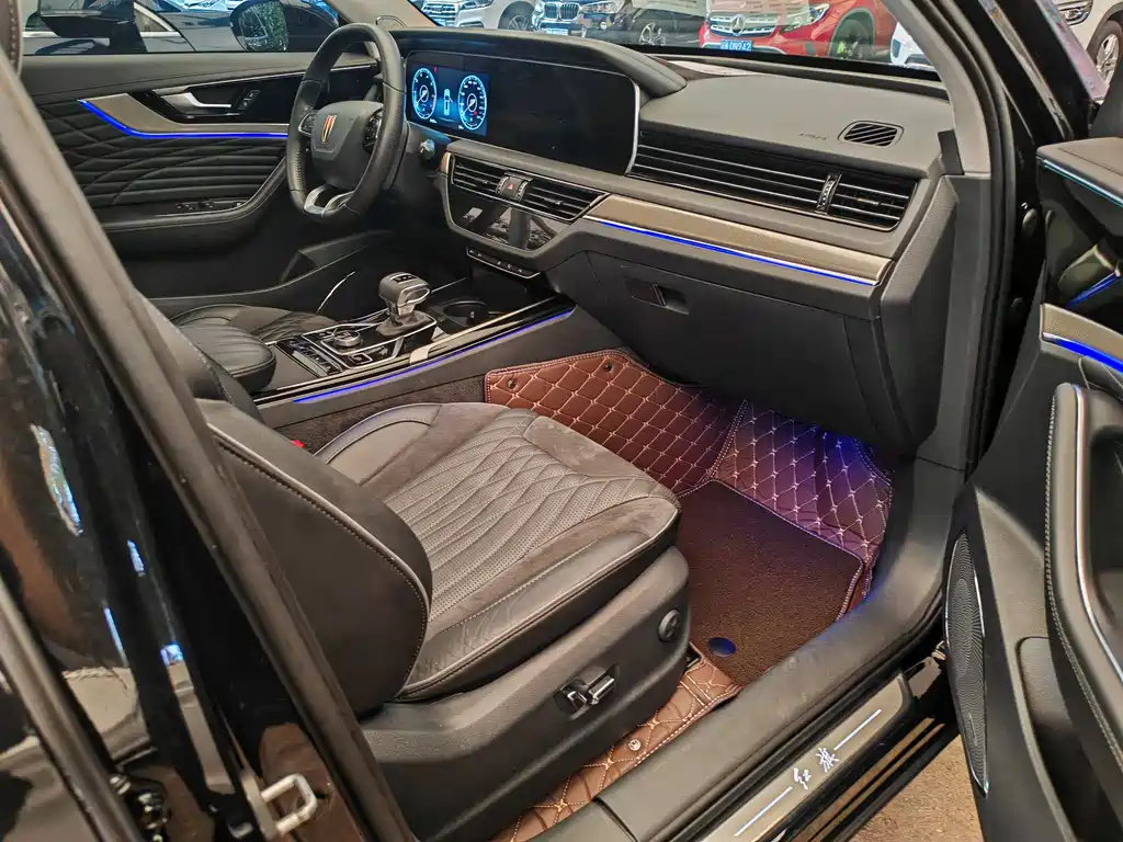 HONGQI HS5 2022