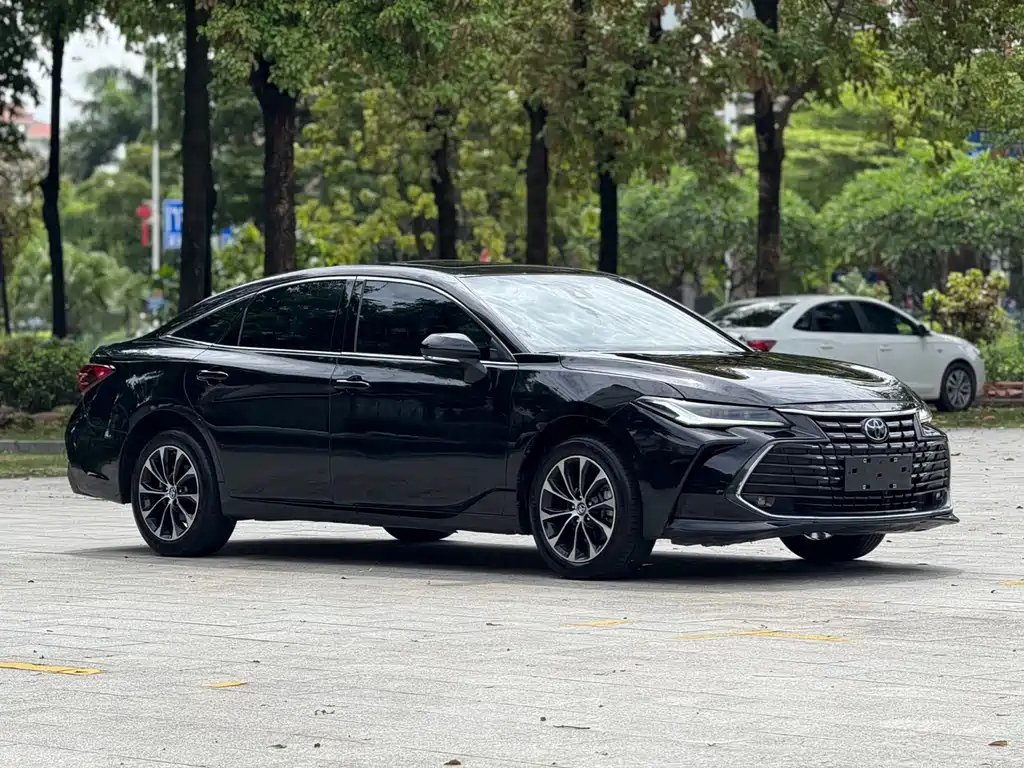 TOYOTA AVALON 2023