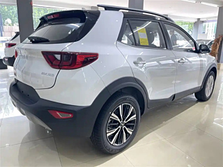 KIA VENUE  2021 YEAR 1.4L CVT YEAR 2021