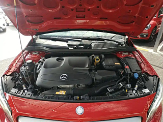 MERCEDES BENZ GLA 2015 YEAR GLA 220 4MATIC FASHION 2015