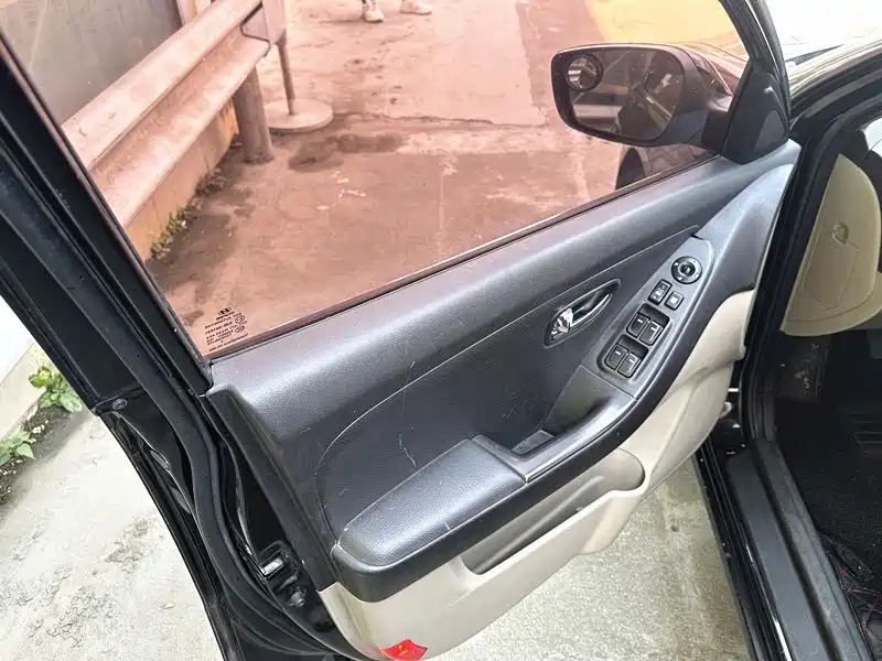 HYUNDAI CELESTA 2010
