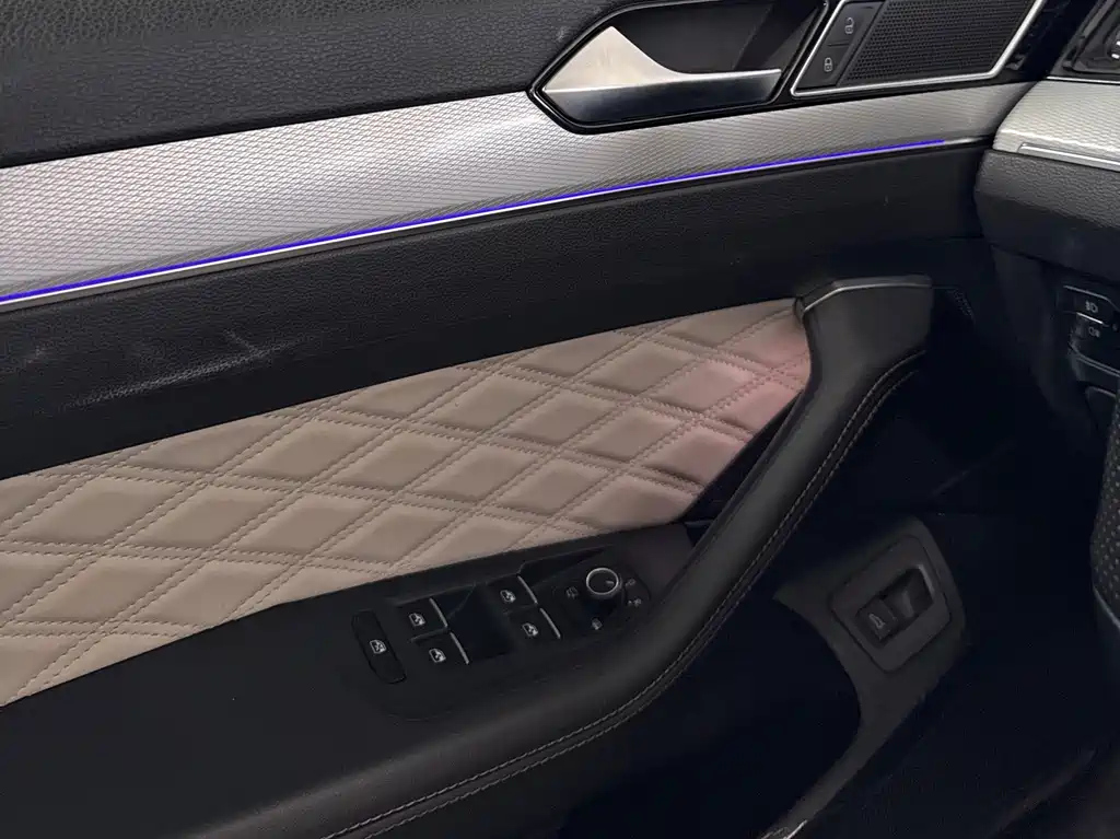 VOLKSWAGEN MAGOTAN 2024