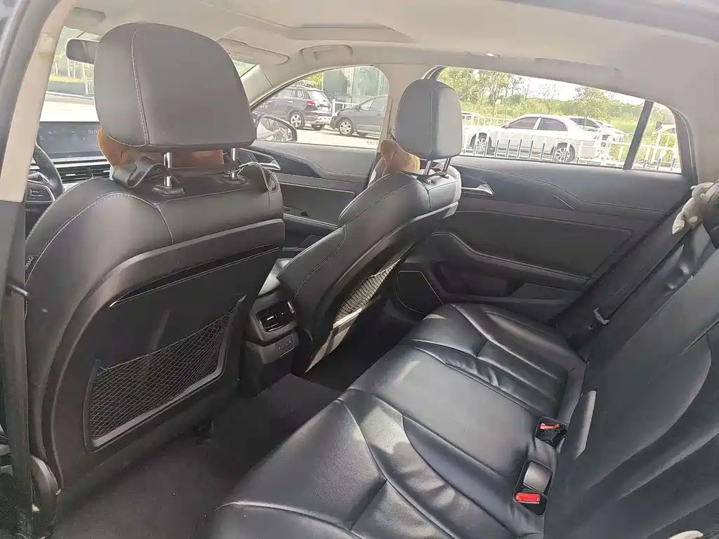 HONGQI H5 2019