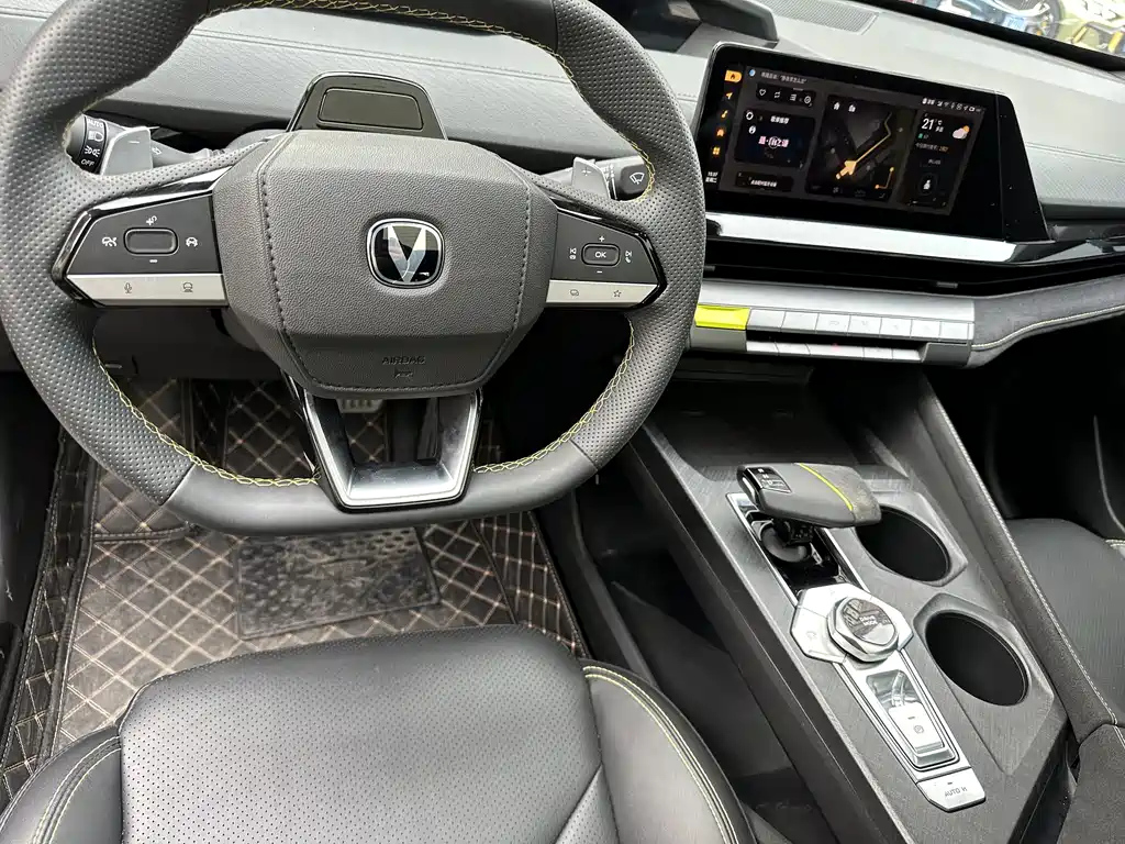 CHANGAN UNI-V 2022