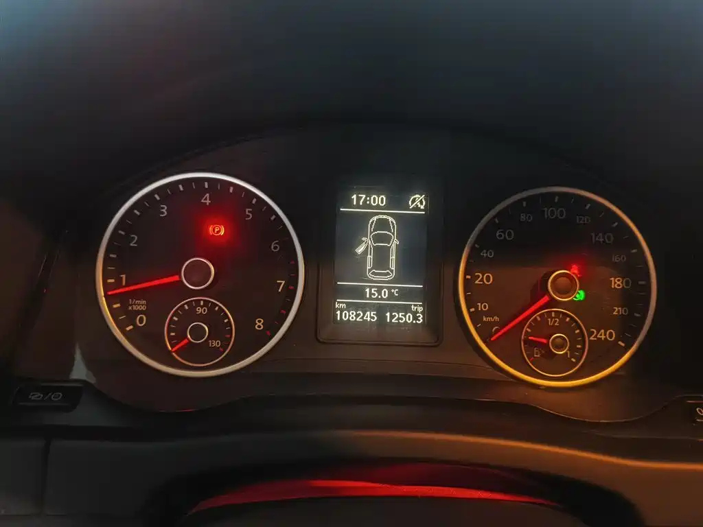 VOLKSWAGEN TIGUAN 2018