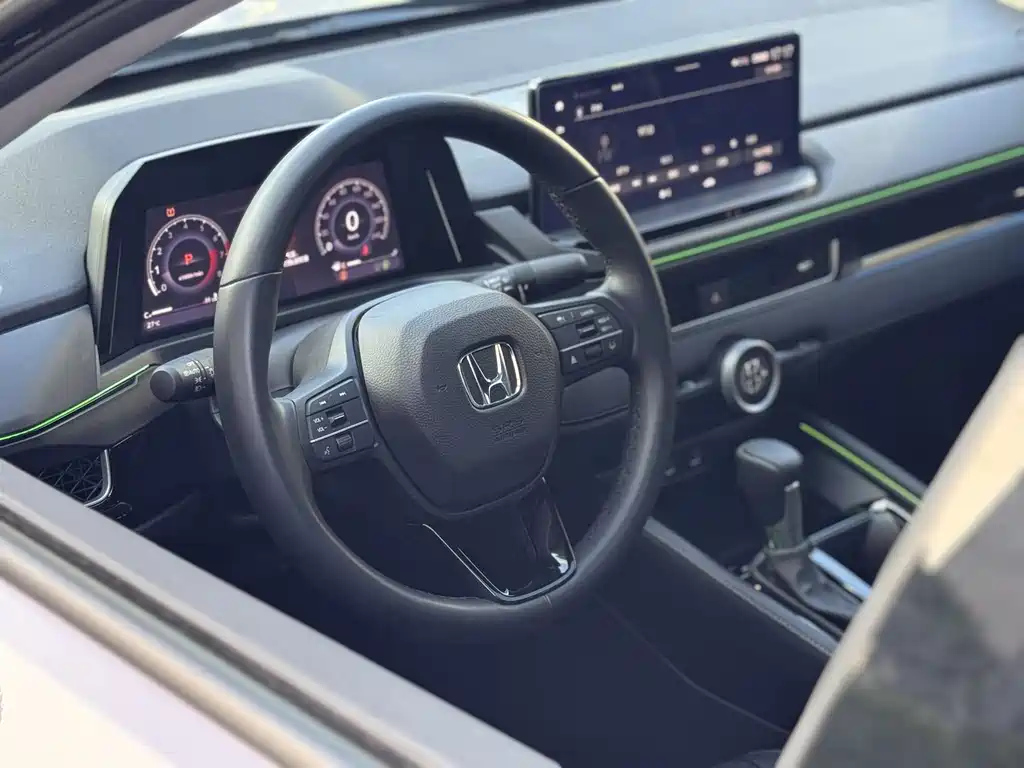HONDA INSPIRE 2023