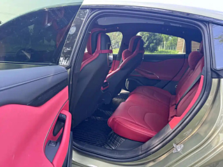 XIAOMI AUTO SU7  2024 YEAR 700KM  RANGE SMART DRIVE EDITI 2024