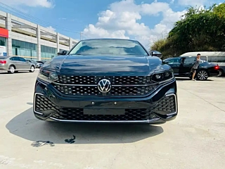 VOLKSWAGEN PASSAT 2022
