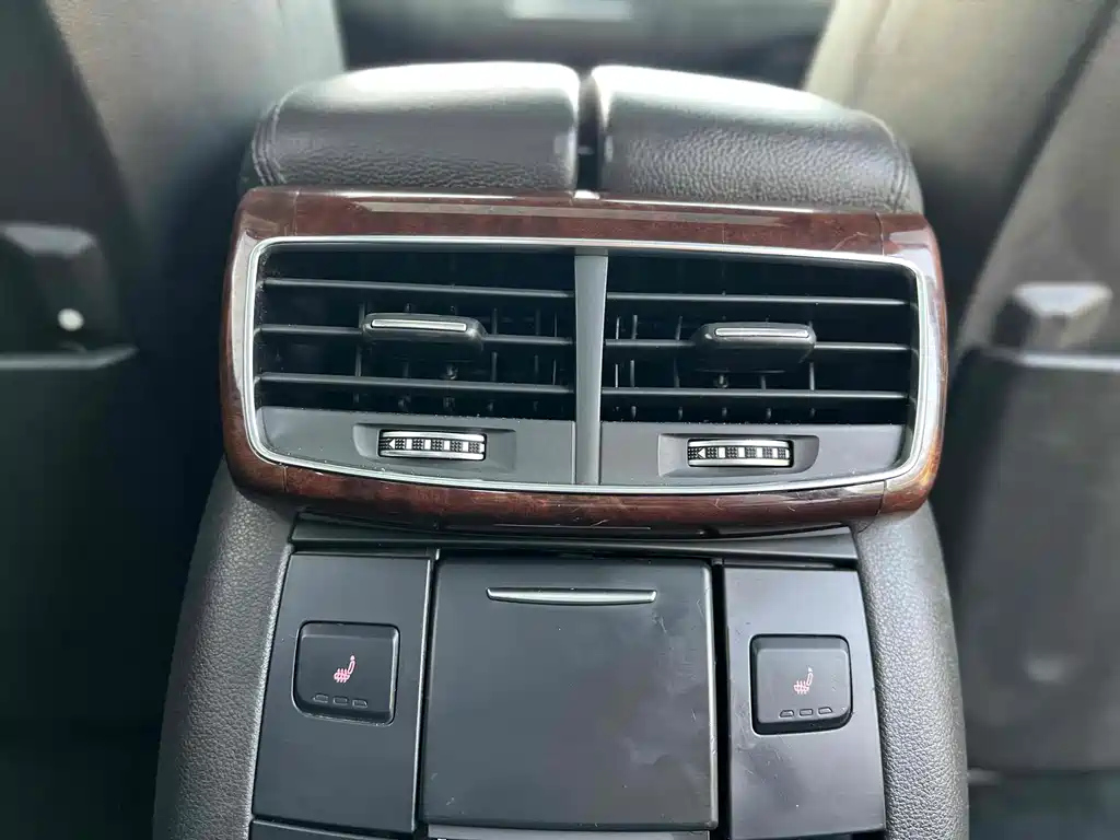 AUDI A8 2014
