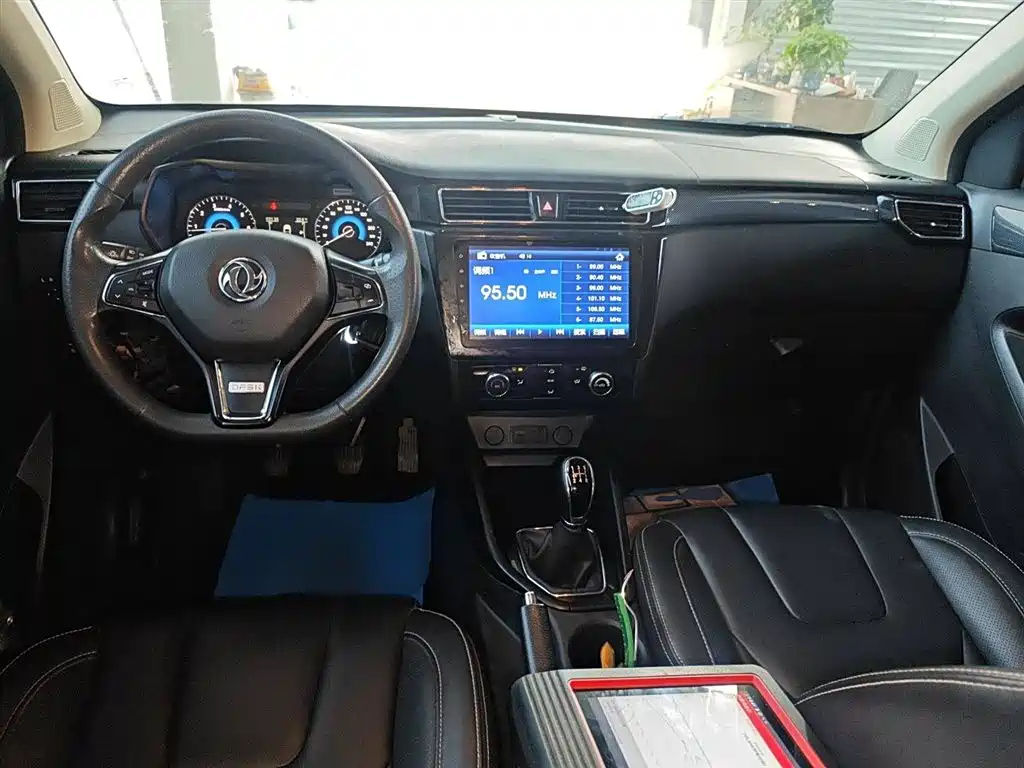 DONGFENG SCENERY 580 2021