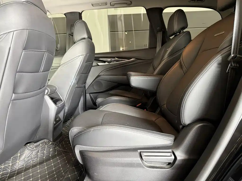 MAXUS EUNIQ 5 2020