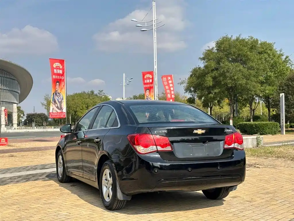 CHEVROLET CRUZE 2013