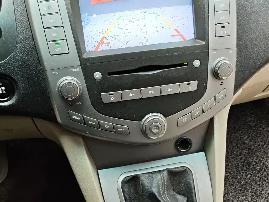 BYD S6 2014