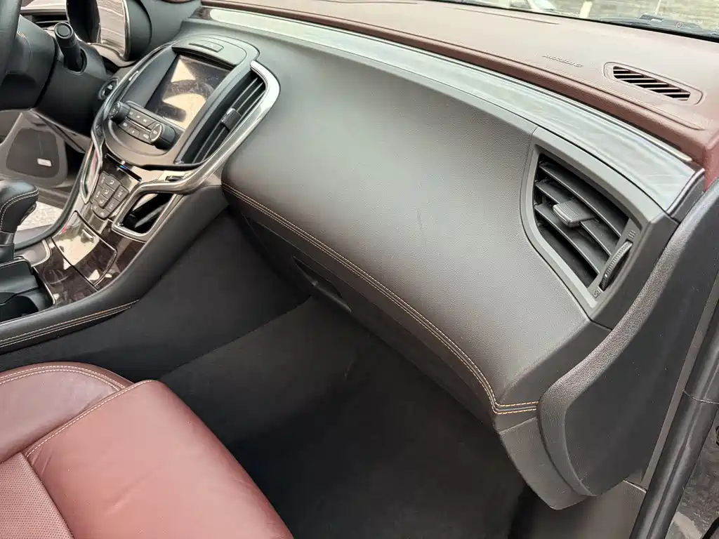 BUICK LACROSSE 2014