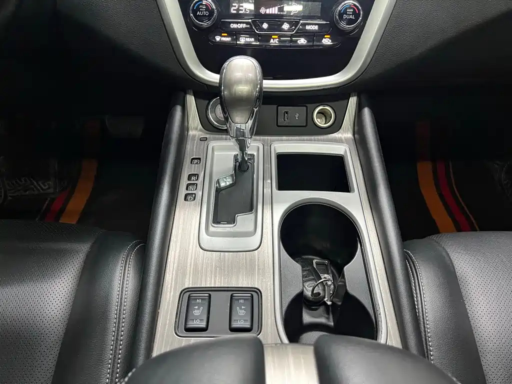 NISSAN MURANO 2019