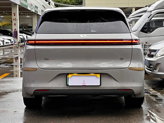 LI AUTO L6  2024 YEAR PRO 2024