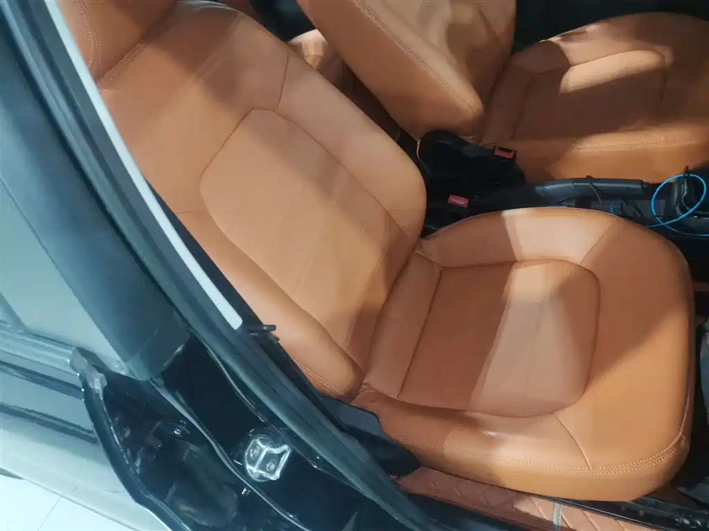 VOLKSWAGEN JETTA 2016