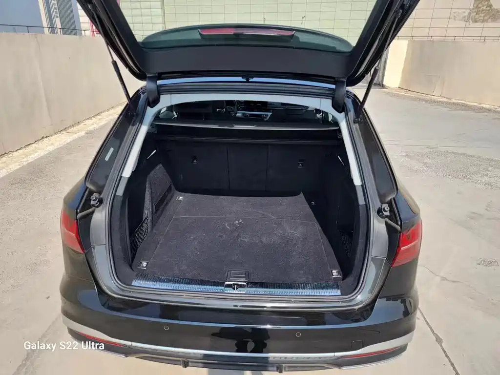 AUDI A4 IMPORT 2021
