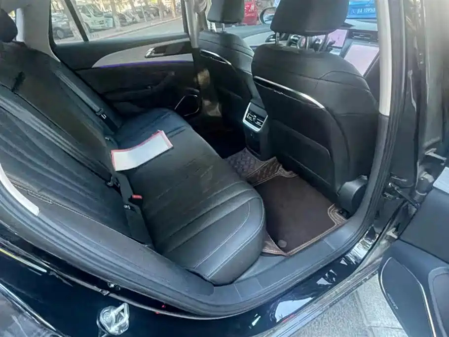 HONGQI H5 2025