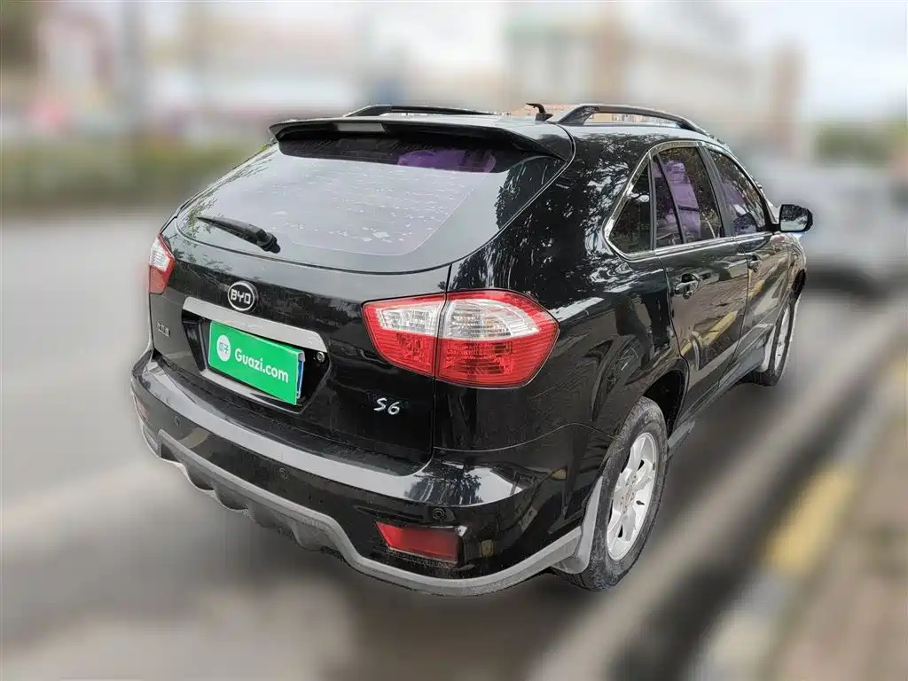 BYD S6 2014