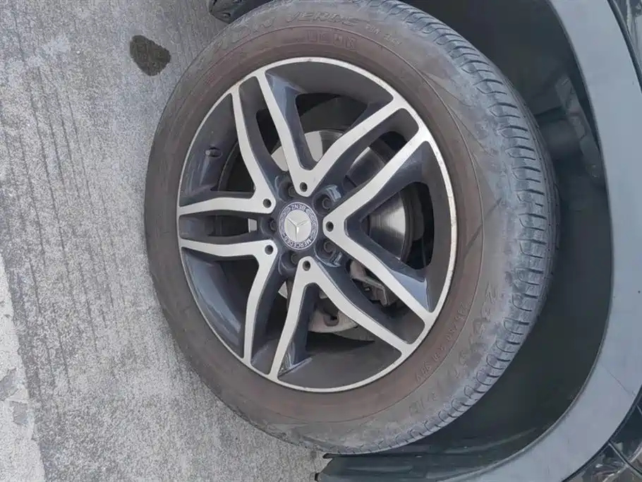 MERCEDES BENZ GLA 2016