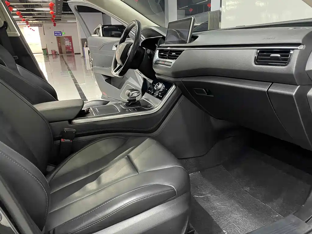 HONGQI H5 2021