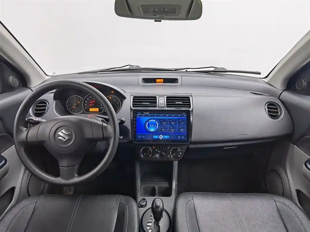 SUZUKI SWIFT 2017