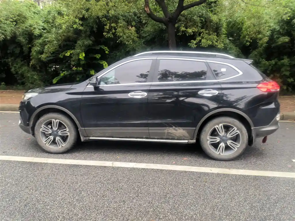 LEOPAARD CS10 2017